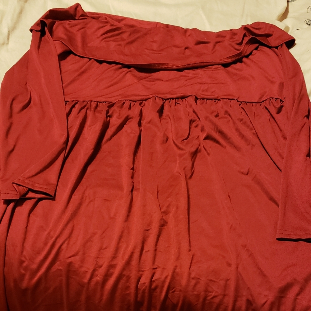 Maternity clothing